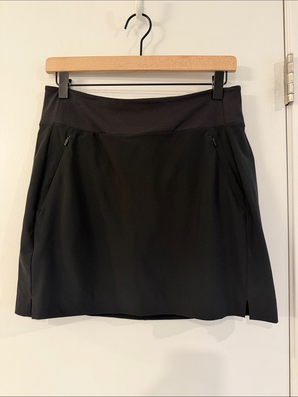 Athleta Black SoHo Skort with Inner Liner